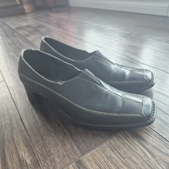 Elegant Blue Black Square Toe Block Heel 6B - Picture 2 of 11